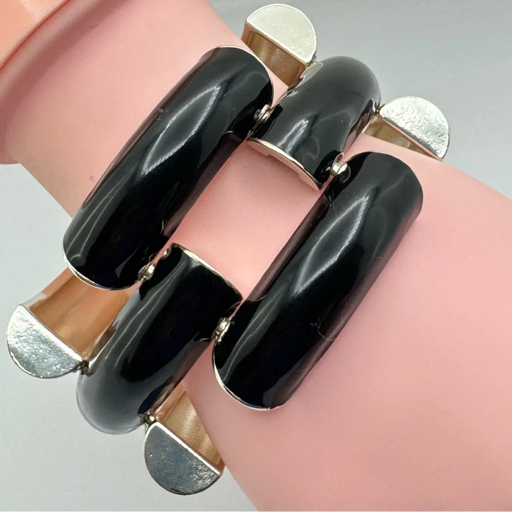 White House Black Market Black Enamel Bracelet Magnetic Clasp Bold Chunky